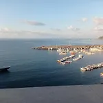 Casa Vagliendola - Terrace With Sea View شقة *