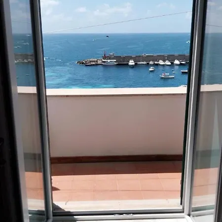 شقة Casa Vagliendola - Terrace With Sea View